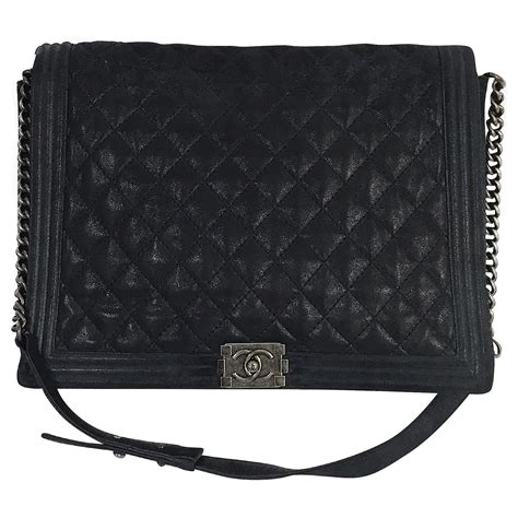 sac chanel boy maxi|Chanel boys bag size.